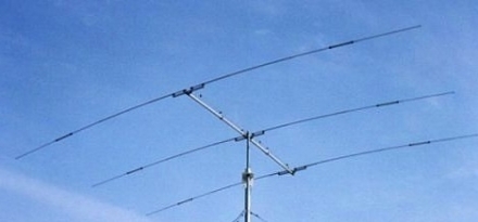 Installazione antenna Yagi HF ,per radioamatore di Bologna - ANTENNISTA